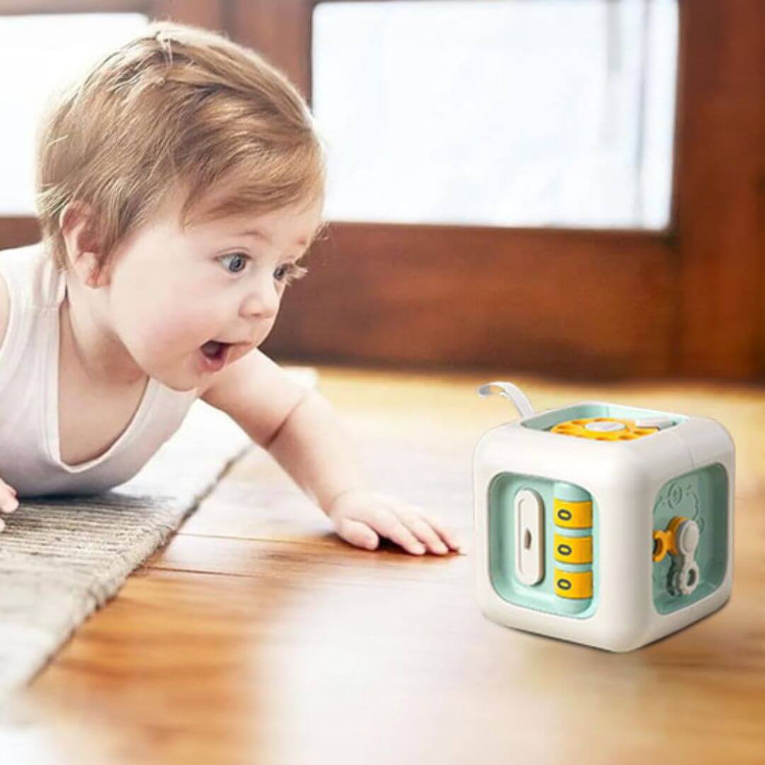 Cube sensoriel Montessori – Jouet éducatif et d’éveil pour bébé - Kidstresor