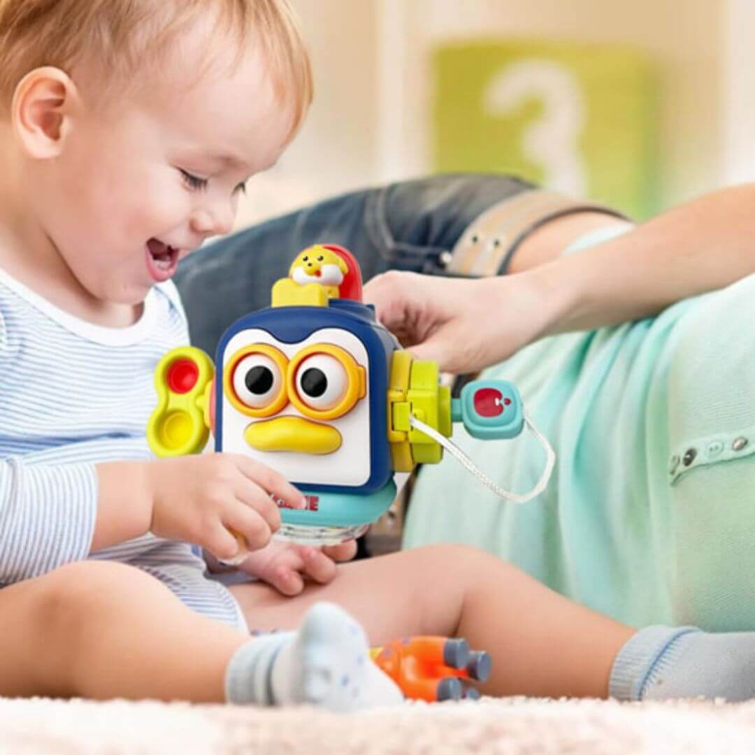 Le pingouin bidou – Jouet pour bébé en folie - Kidstresor