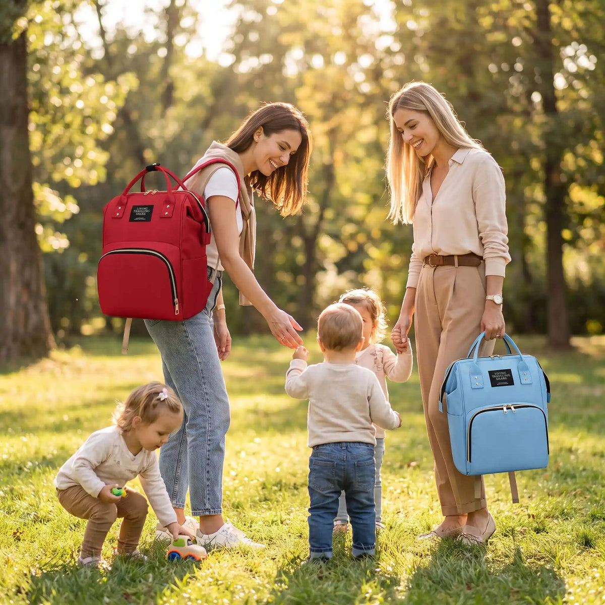 Sac à dos à langer uni – Bleu ou rouge - Kidstresor