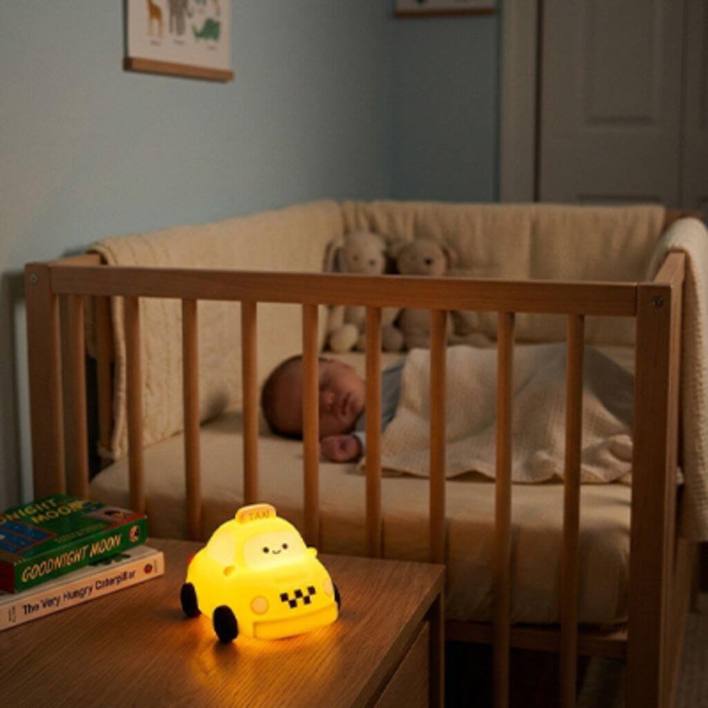 Veilleuse Enfant Taxi Jaune LED Rechargeable – Lampe Tactile en Silicone Souple - Kidstresor